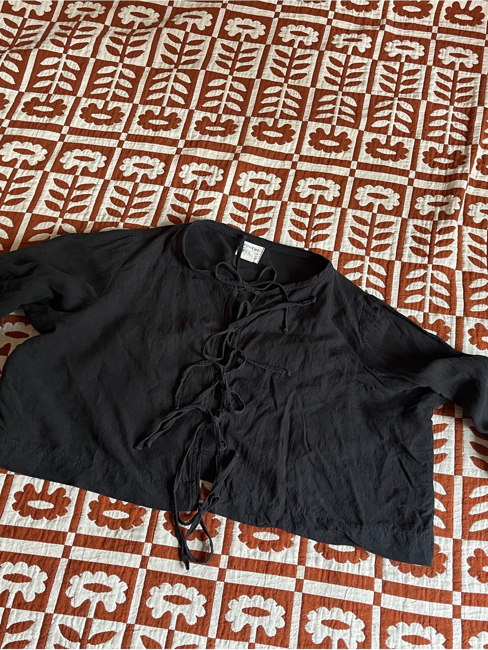 Bohème tie top size 4 (plus size) black linen